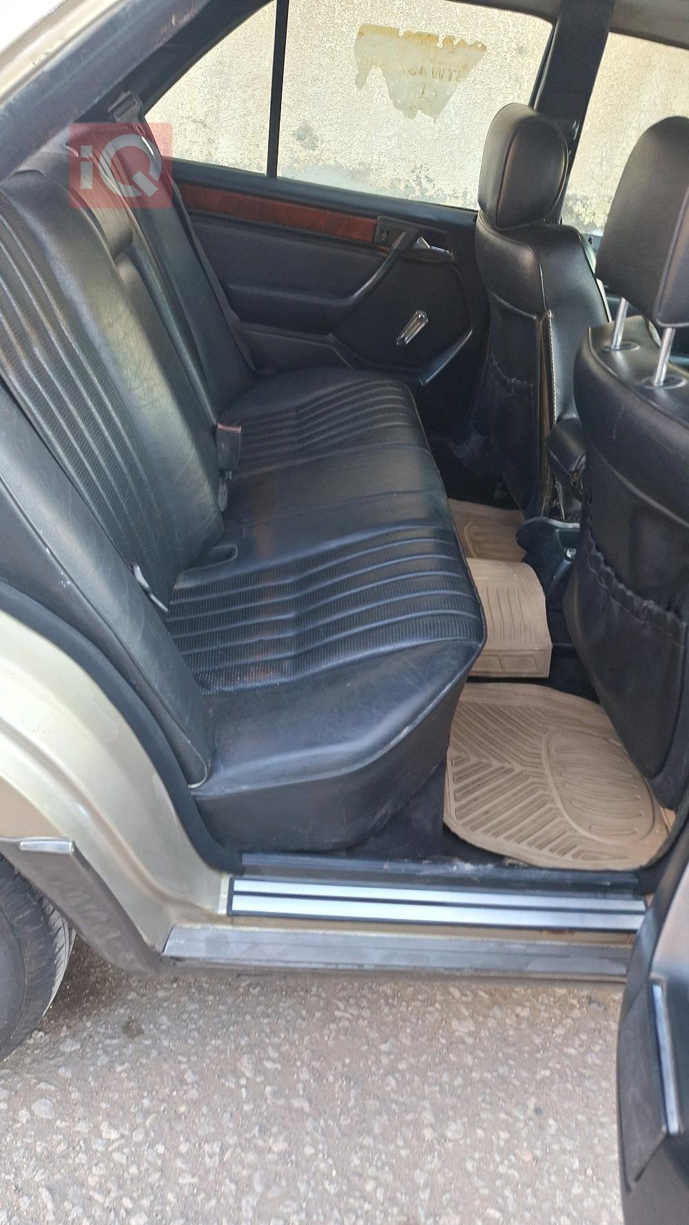 مرسيدس بنز E-Class